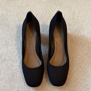 Donald J. Pliner Black Heels